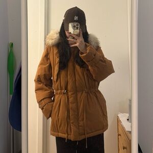 Women's Tan Parka with Faux Fur Hood/down jacket